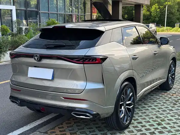 Changan UNI-Z 2025