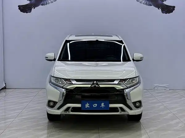 Mitsubishi Outlander 2022