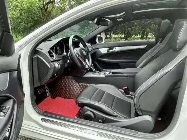Mercedes-Benz C-Class 2015
