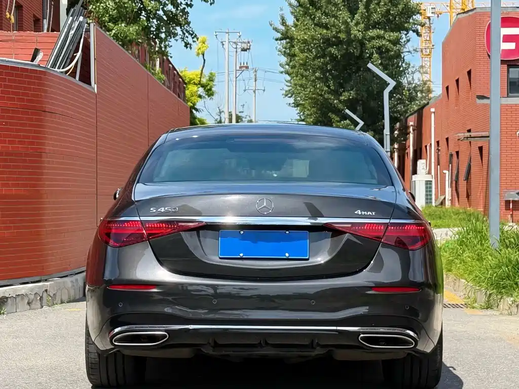 Mercedes-Benz S-Class 2021