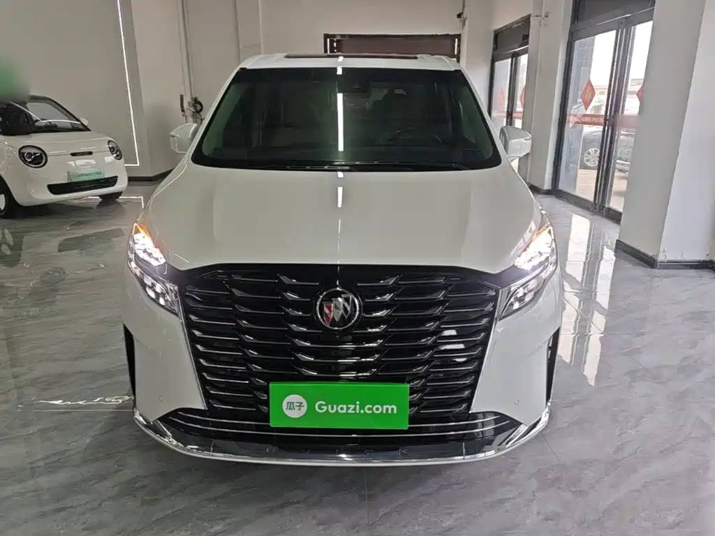 Buick GL8 2023