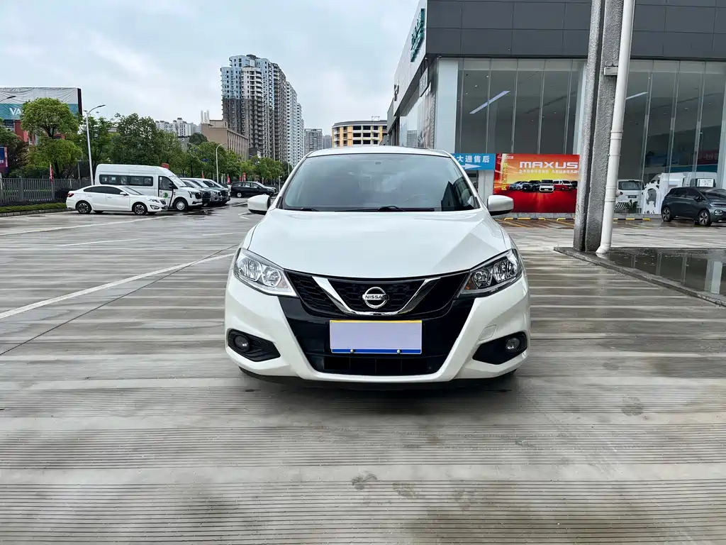 Nissan Tiida 2019 — фото 2