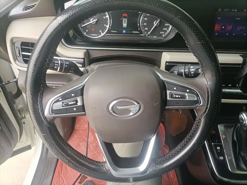 GAC Motor Trumpchi M6 2019 — фото 11