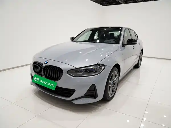 BMW 1 Series 2023