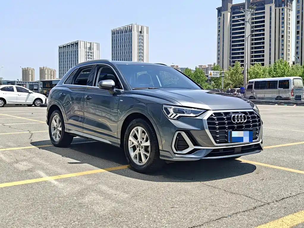 Audi Q3 2020 — фото 3