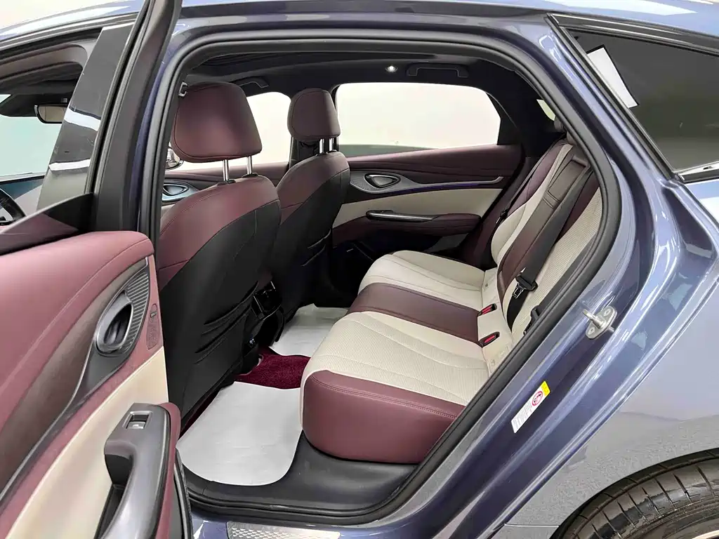BYD Seal 2024 — фото 16
