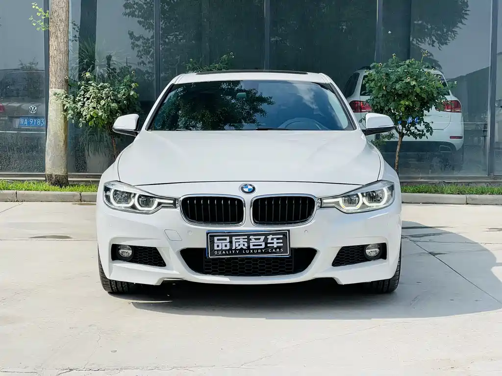 BMW 3 Series 2019 — фото 3