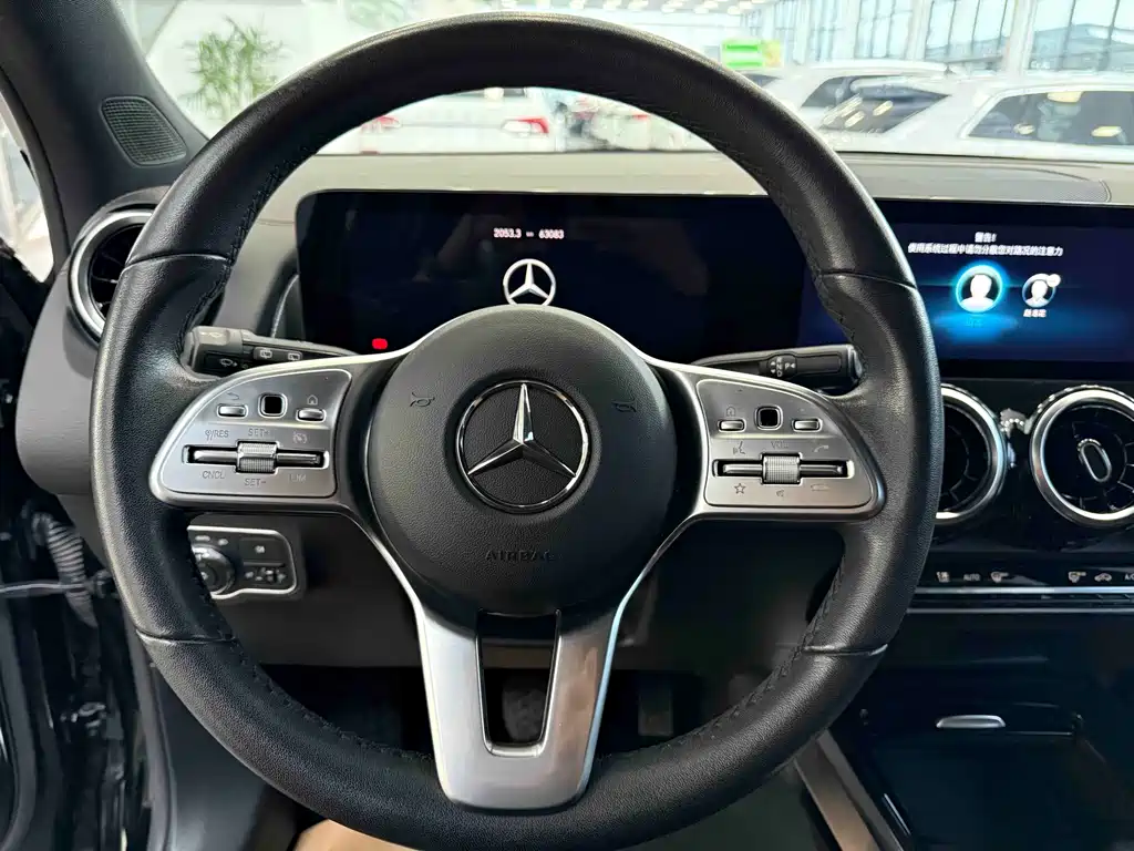 Mercedes-Benz GLB 2020 — фото 13