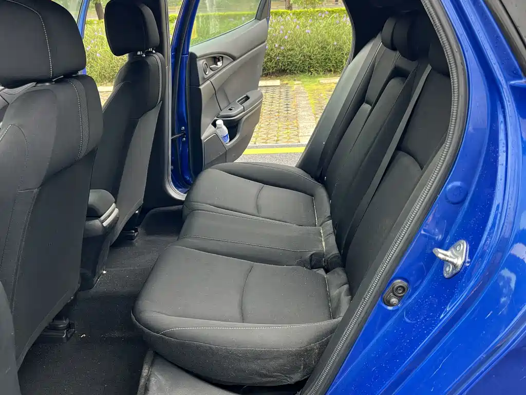 Honda Civic 2022 — фото 11