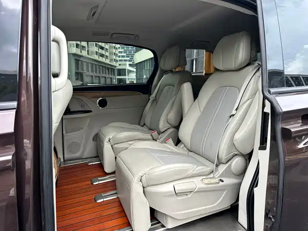 Buick GL8 2018