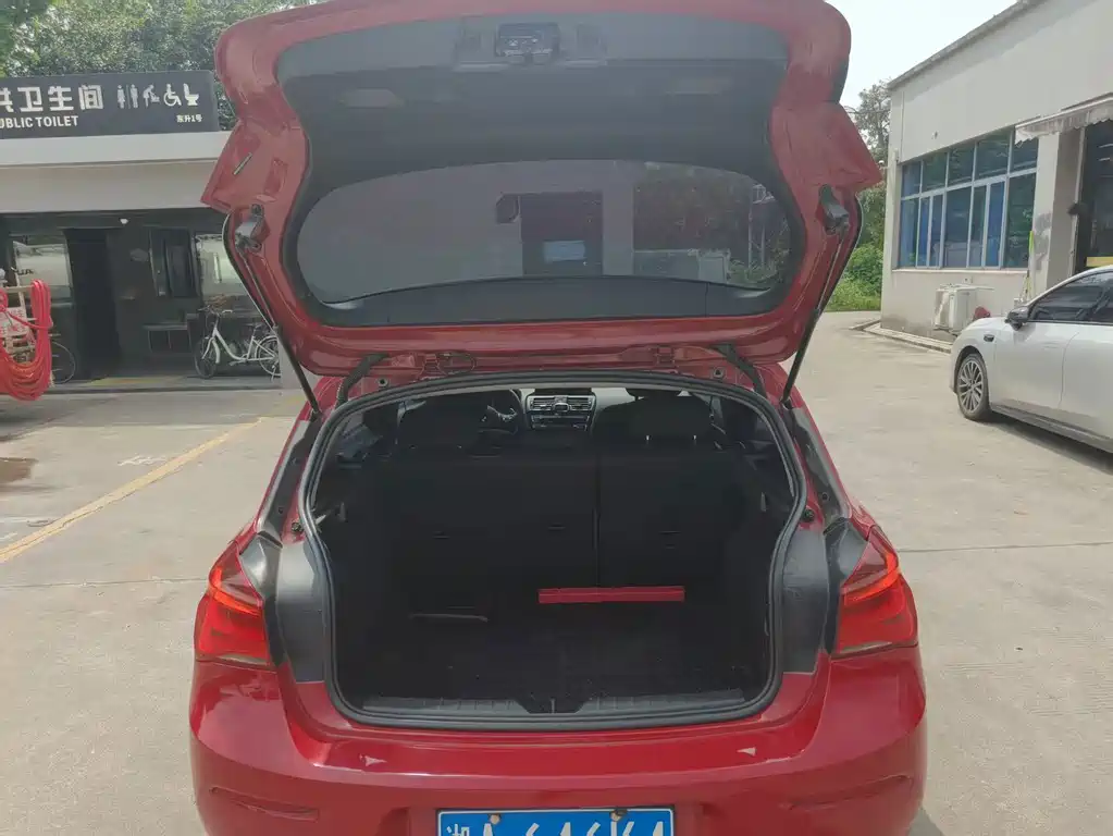 BMW 1 Series 2015 — фото 10