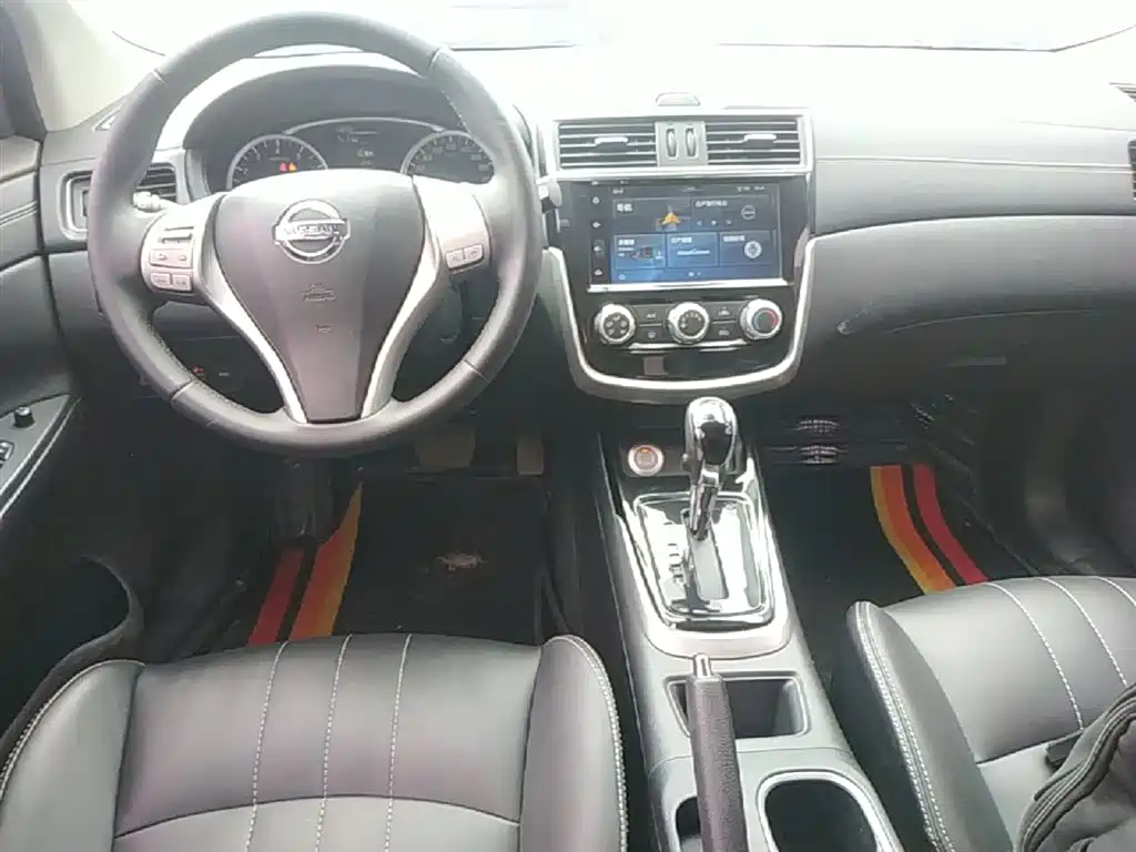 Nissan Tiida 2019 — фото 13