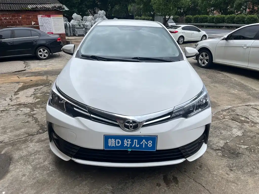 Toyota Corolla 2019 — фото 2
