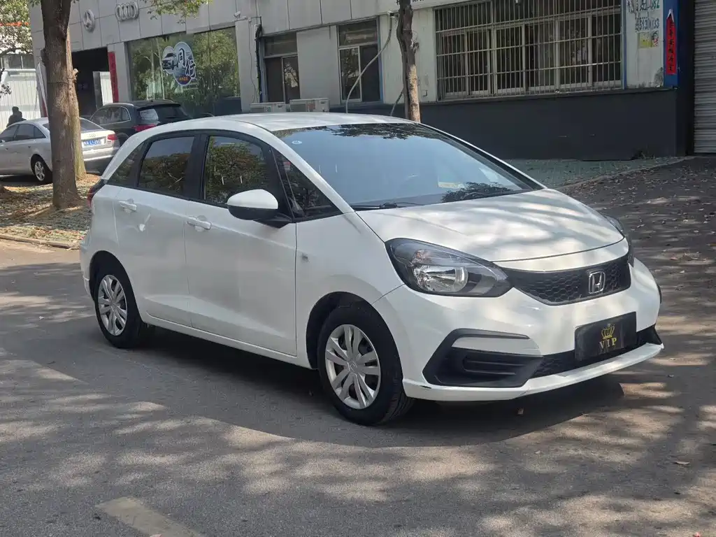 Honda Fit 2023 — фото 3