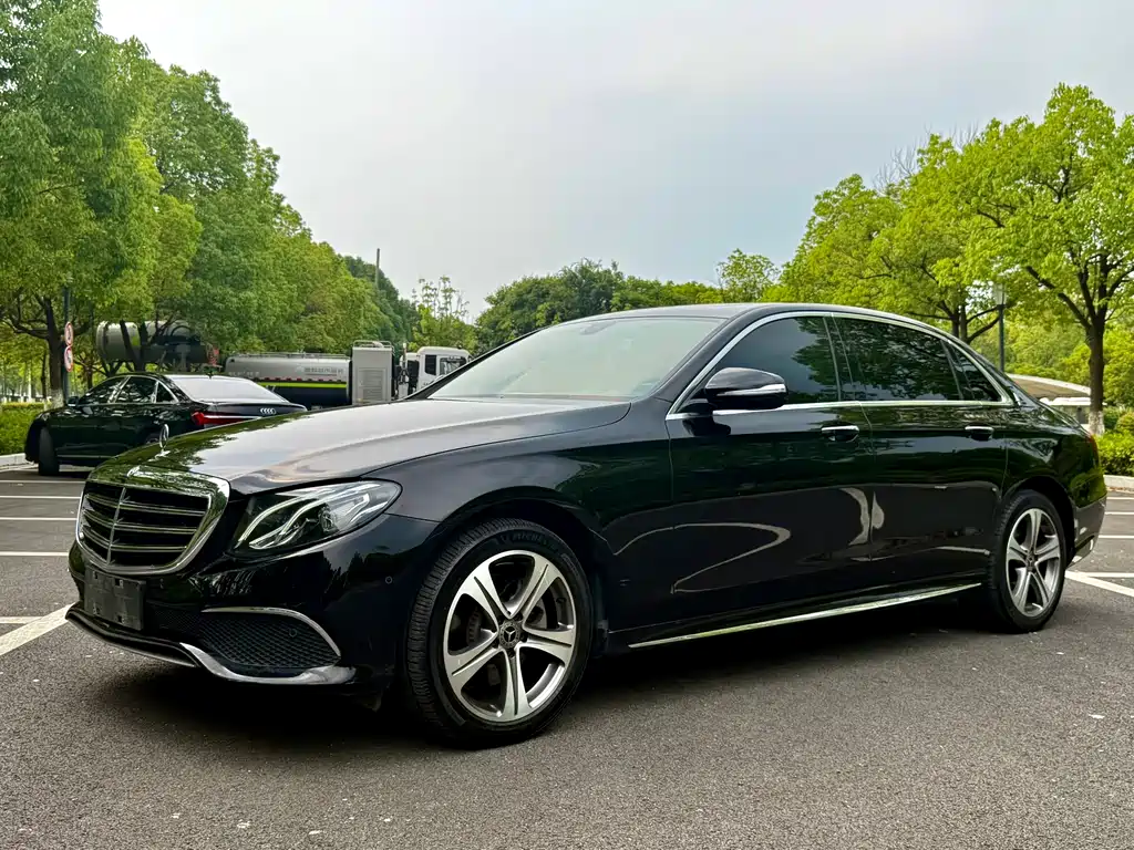 Mercedes-Benz E-Class 2019