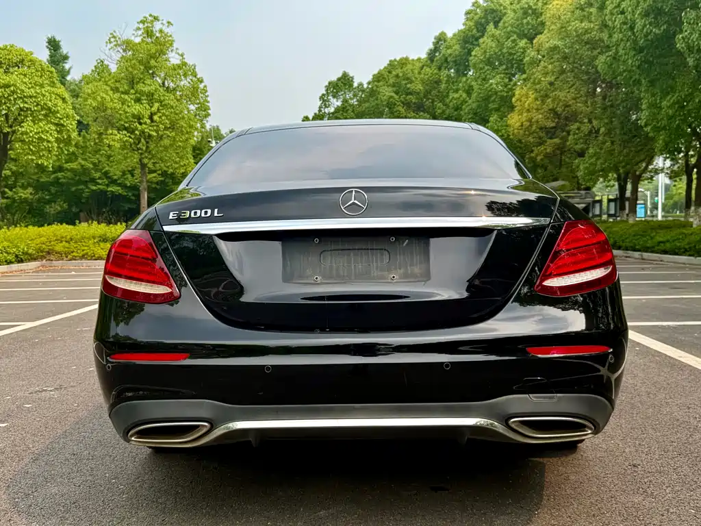 Mercedes-Benz E-Class 2019
