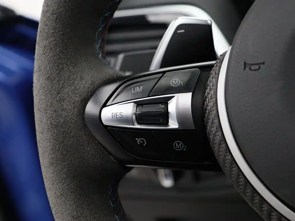 BMW 1 Series 2017 — фото 15
