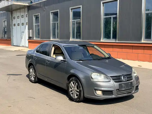 Volkswagen Sagitar 2011