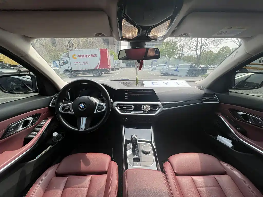 BMW 3 Series 2021