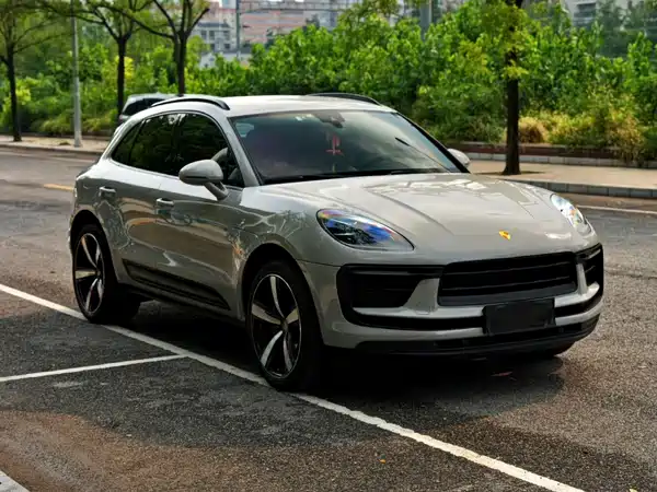 Porsche Macan 2023
