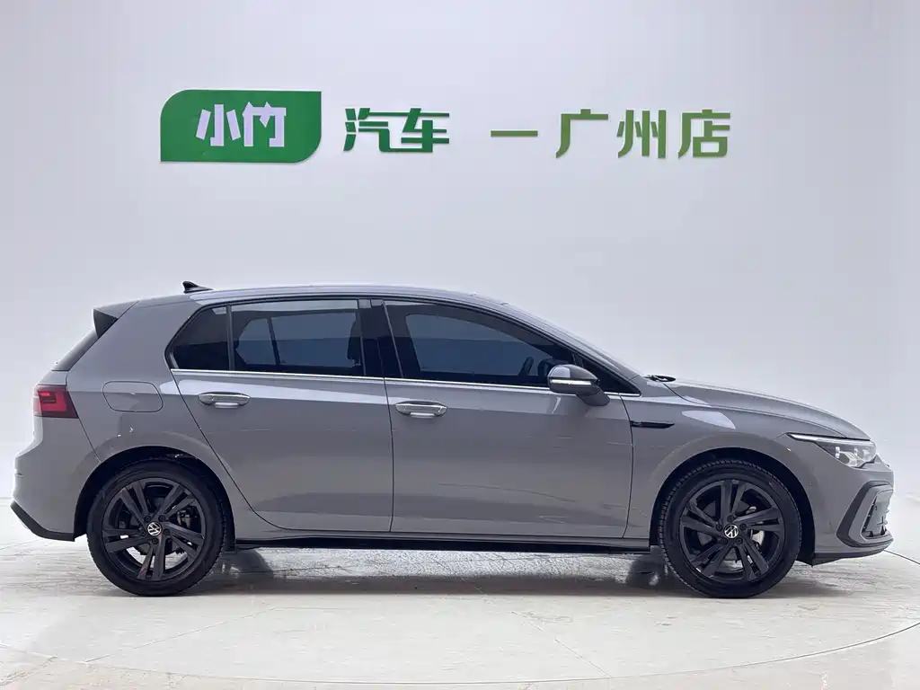 Volkswagen Golf 2023