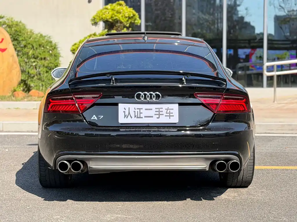 Audi A7 2014 — фото 12