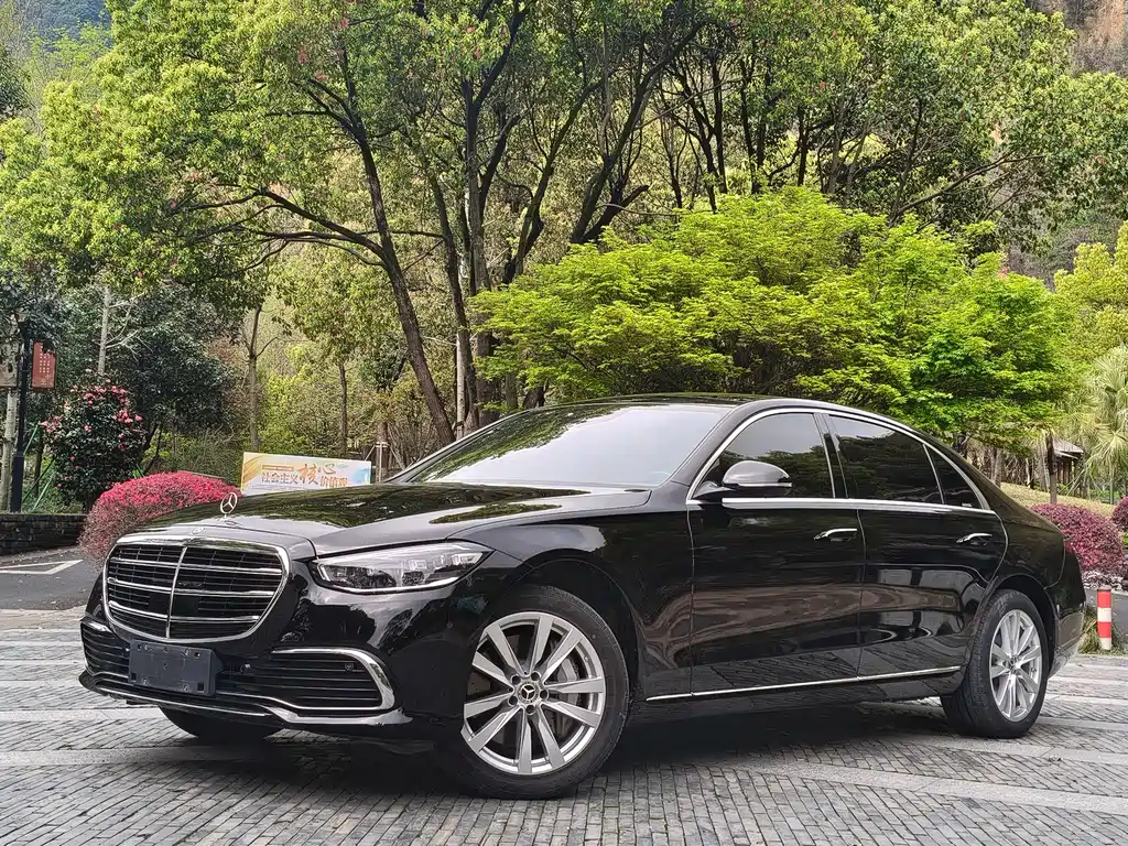 Mercedes-Benz S-Class 2023 — фото 1