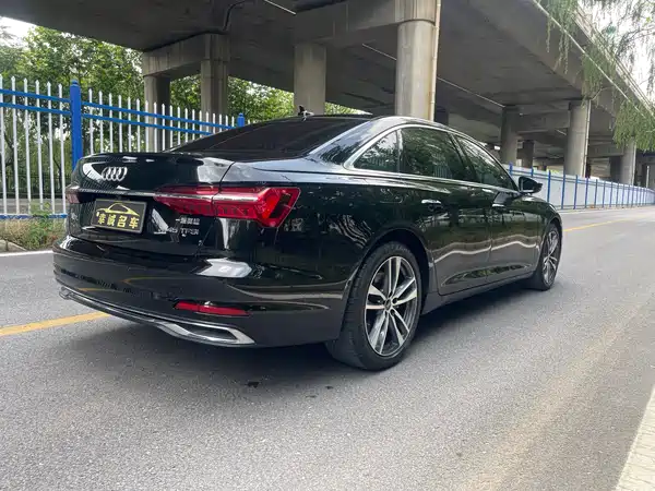 Audi A6L 2023