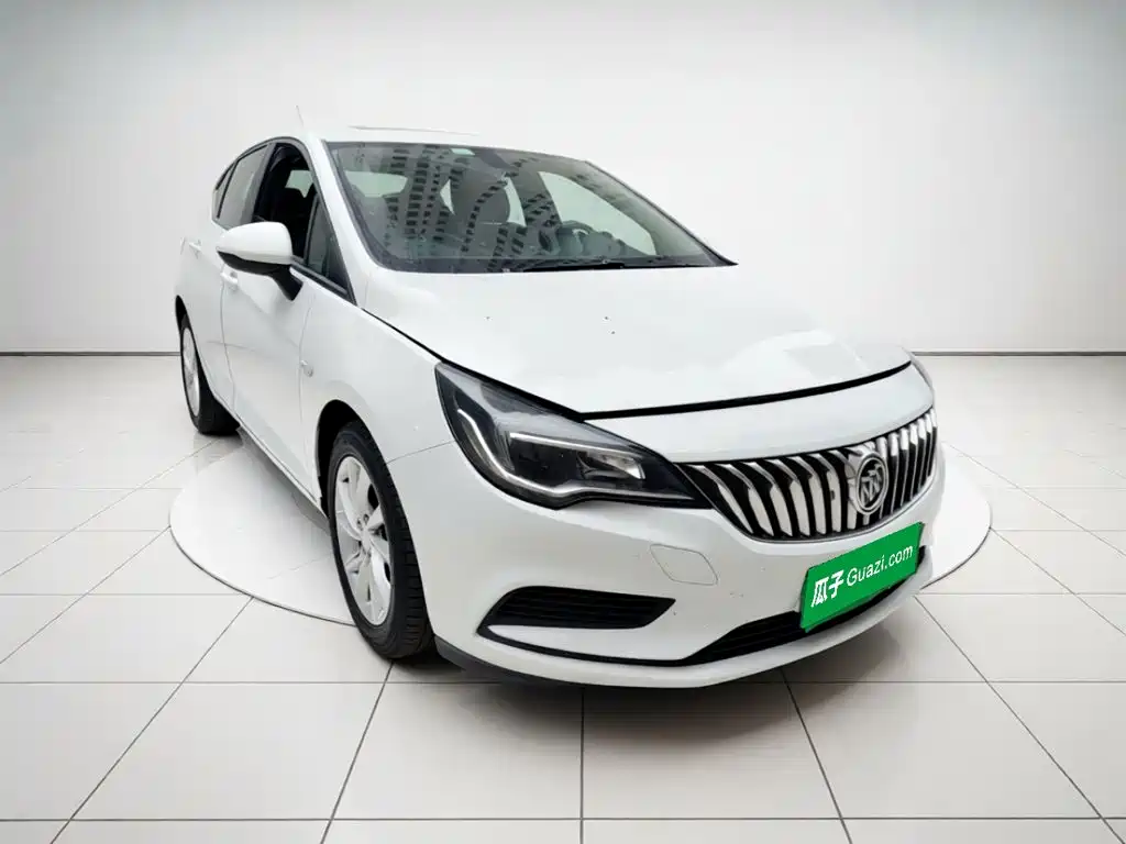 Buick Verano 2018 — фото 3