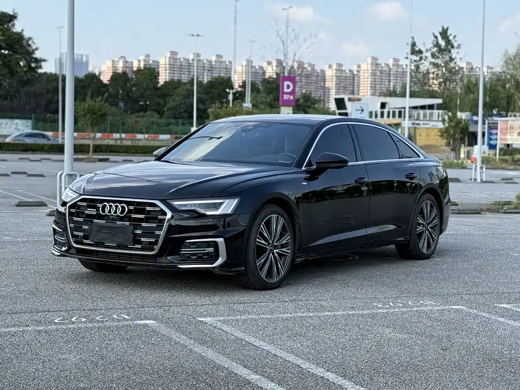 Audi A6L 2024 — фото 1