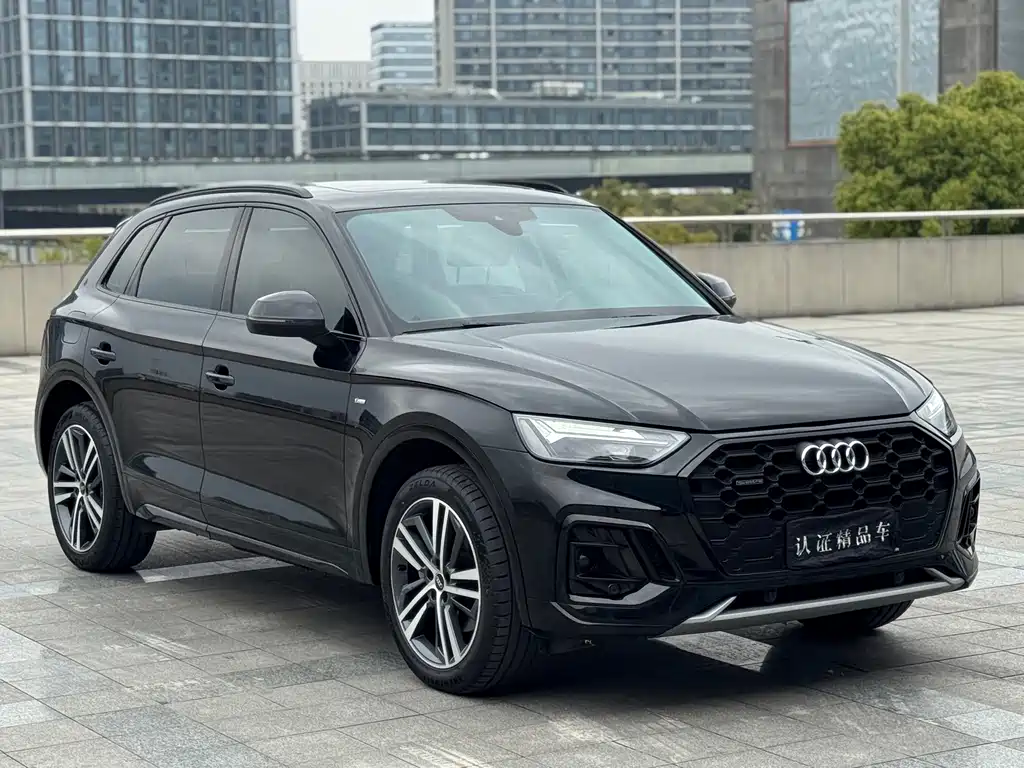 Audi Q5L 2022 — фото 3