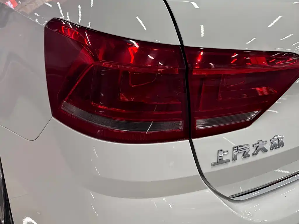 Volkswagen Gran Lavida 2017 — фото 16