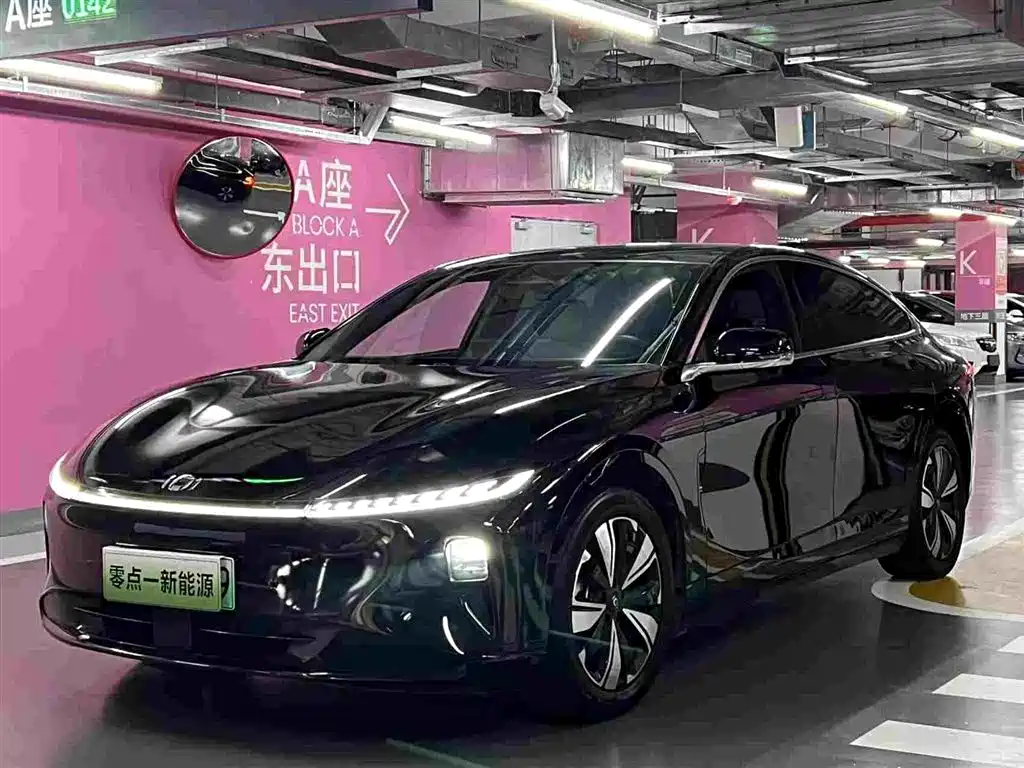 Changan Qiyuan A07 2025 — фото 1