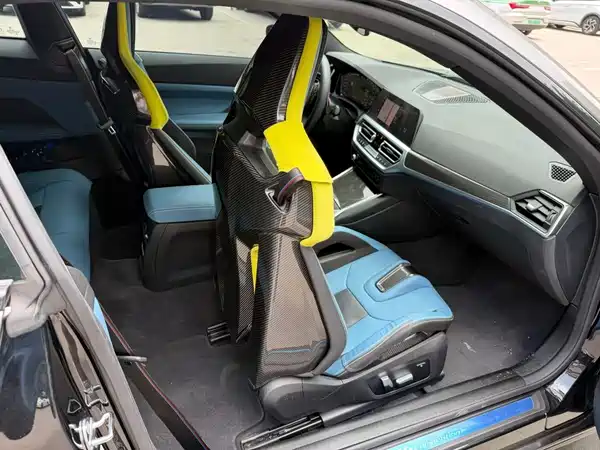 BMW M4 2022