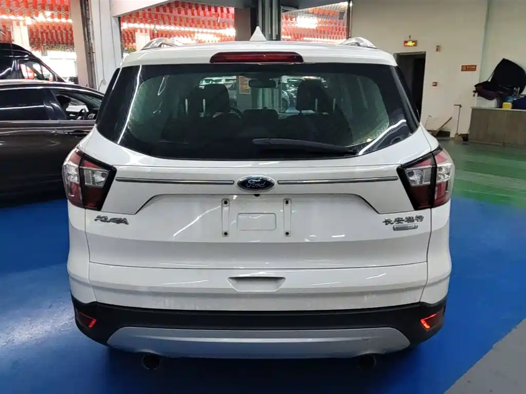 Ford Kuga 2017 — фото 6
