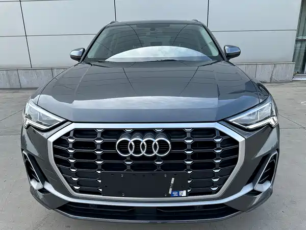 Audi Q3 2023