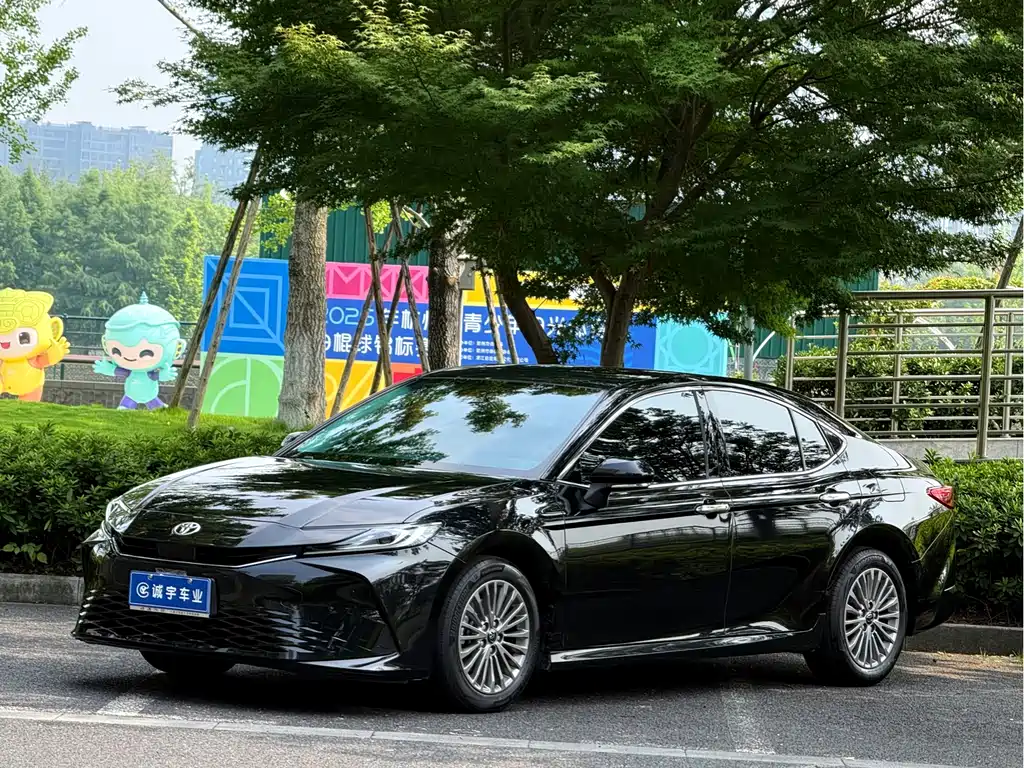 Toyota Camry 2024