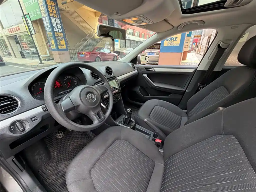 Volkswagen Jetta 2013