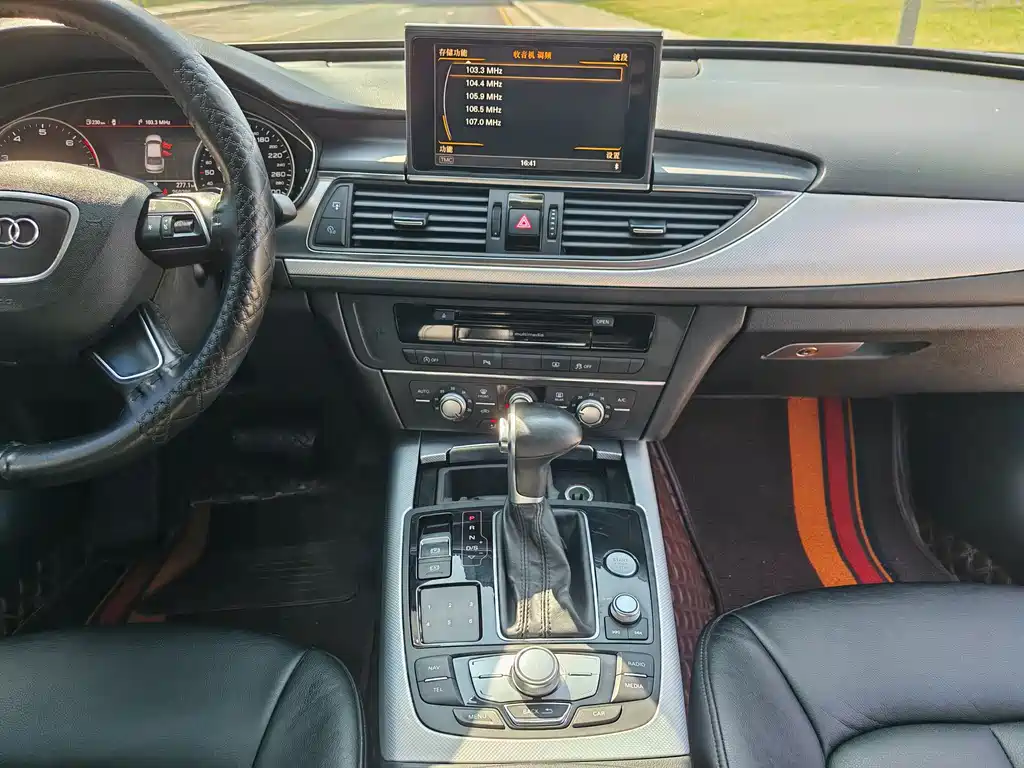 Audi A6L 2015 — фото 10
