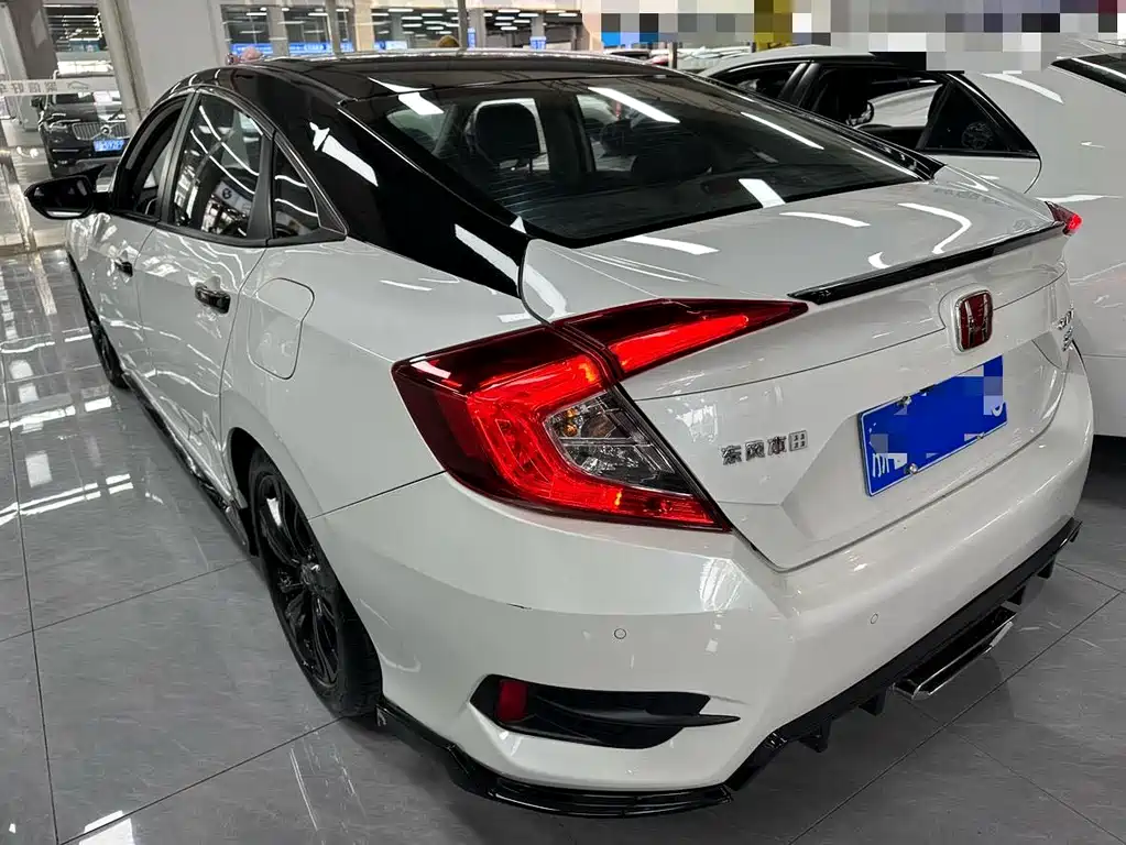Honda Civic 2021 — фото 14
