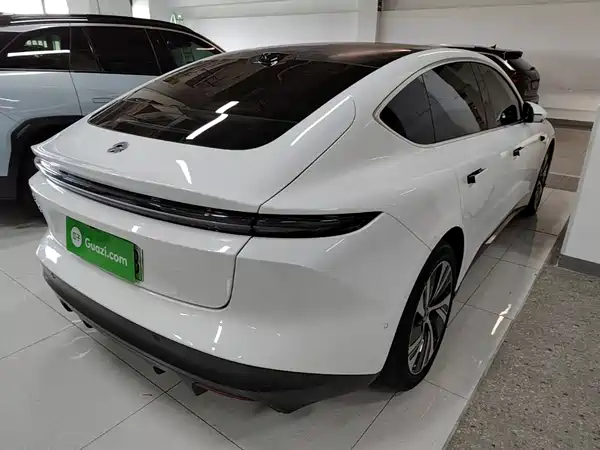 NIO ET5 2023