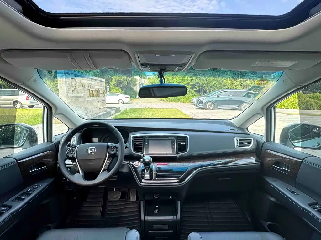 Honda Odyssey 2016