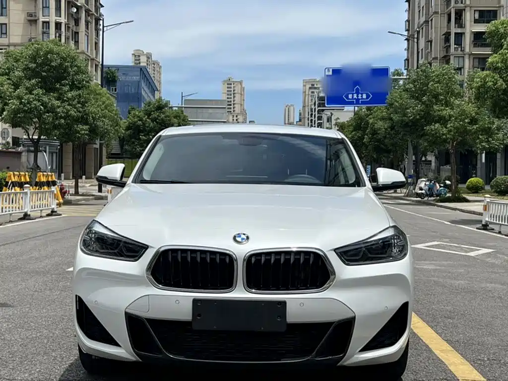 BMW X2 2022 — фото 10