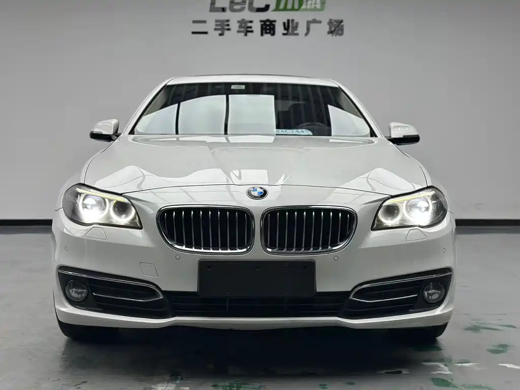 BMW 5 Series 2016