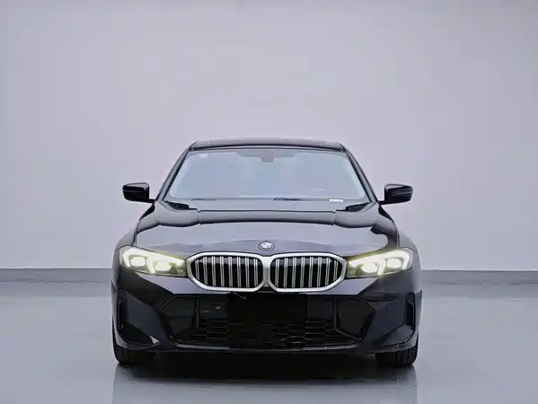 BMW 3 Series 2023