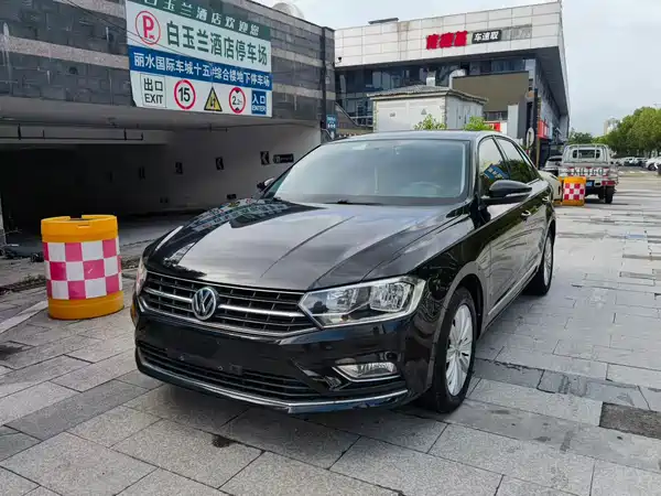 Volkswagen Bora 2016