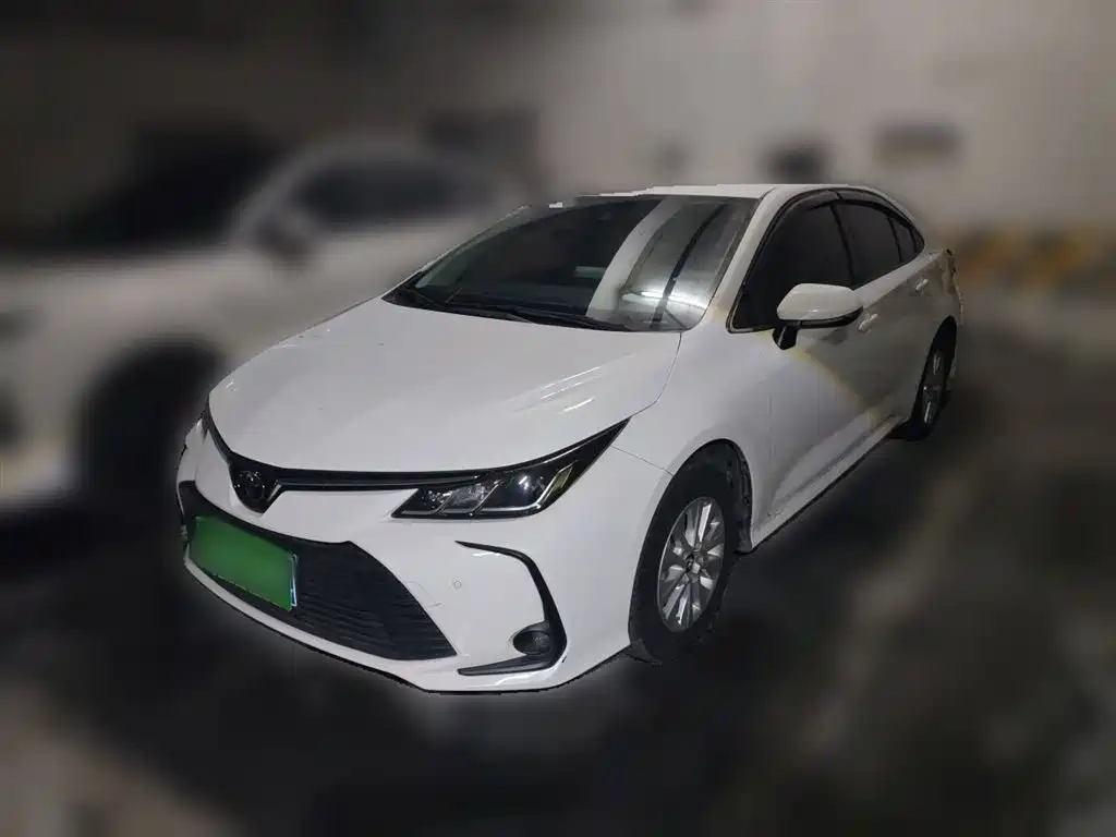 Toyota Corolla 2021 — фото 2