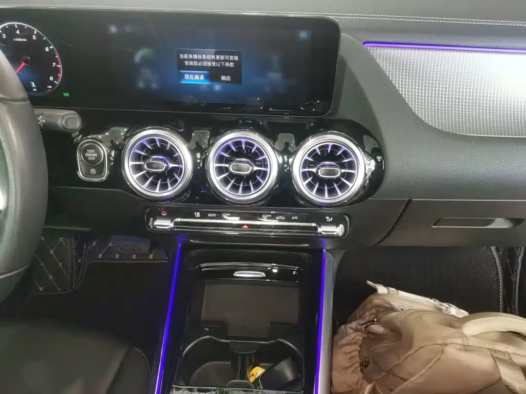 Mercedes-Benz GLA 2023 — фото 13