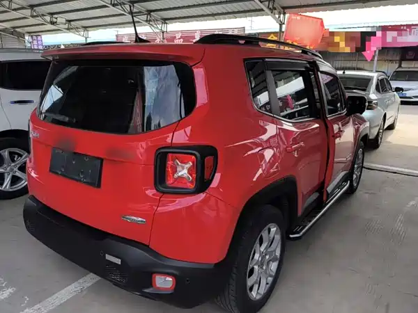 Jeep Freeman 2018