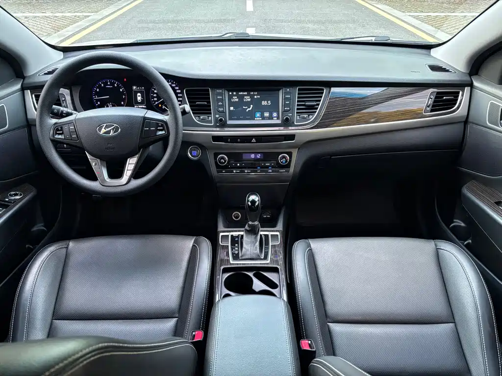 Hyundai Mistra 2017 — фото 12